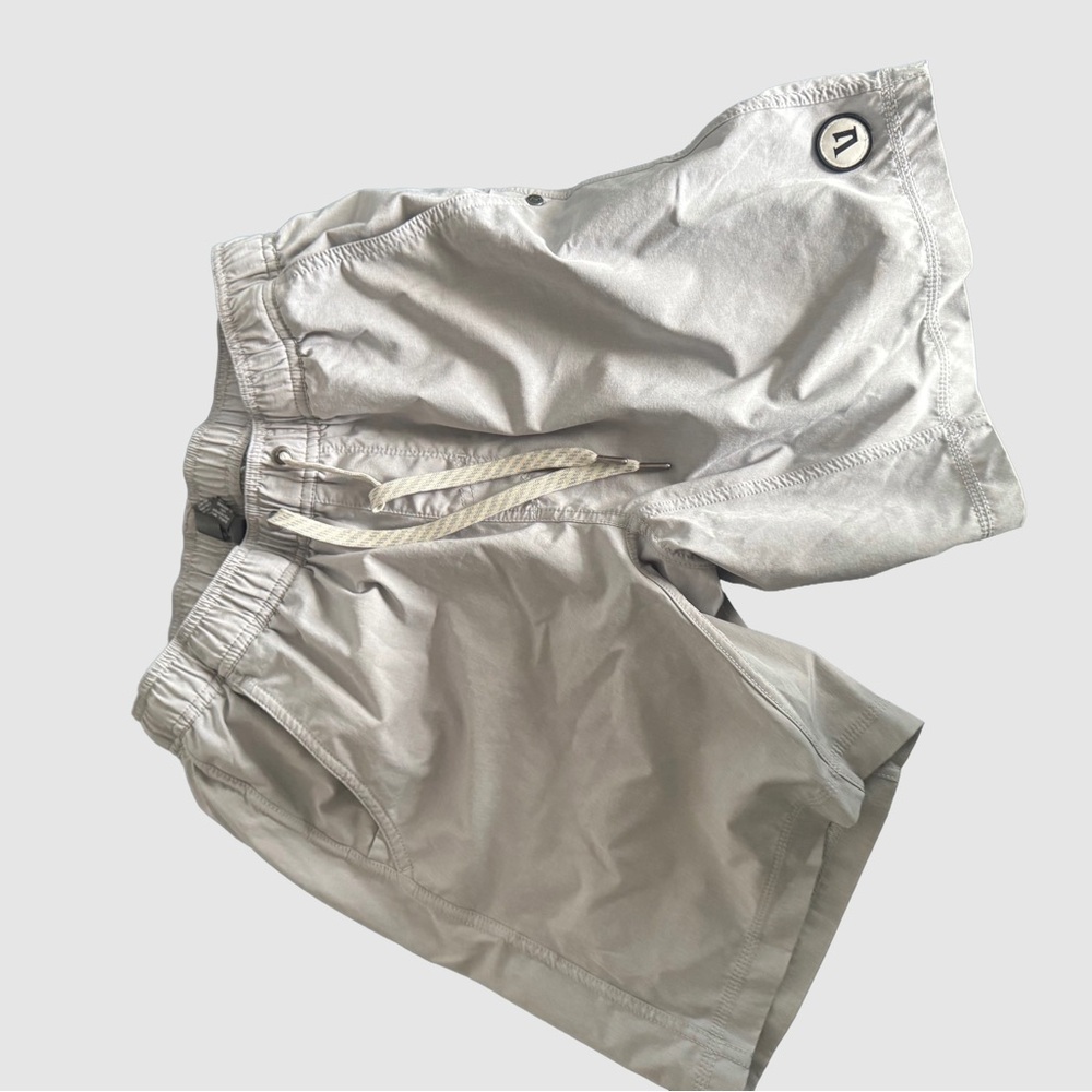 Vuori Kore - Small - 7” Inseam